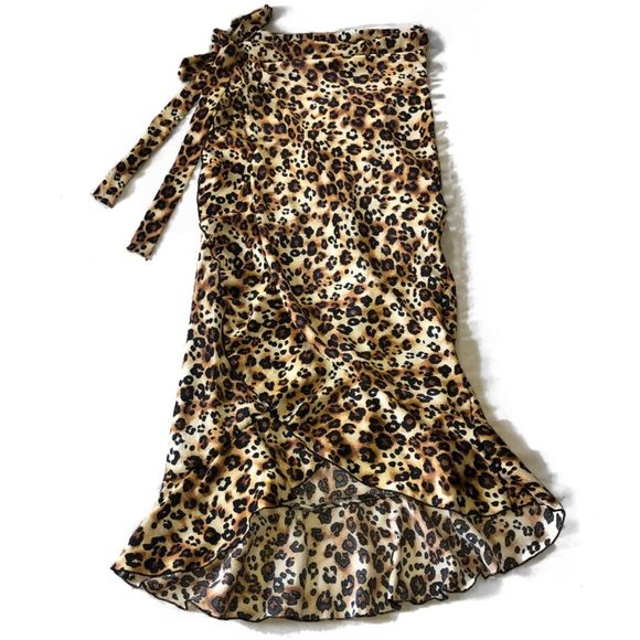 Mikey & Joey Dresses & Skirts - NWT Leopard Print Silky Midi Wrap Skirt